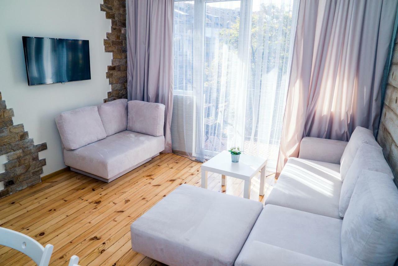 Luxury Apartemen