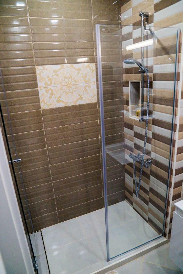 Luxury Apartemen *